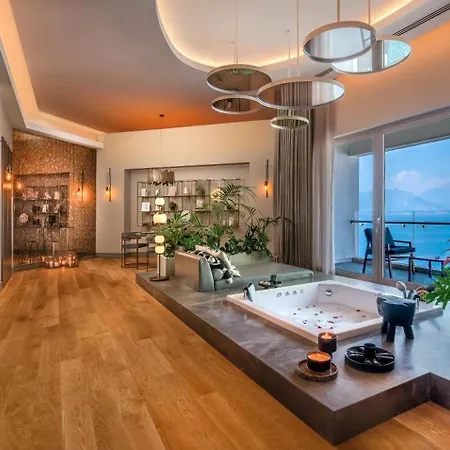 Akra Hotell