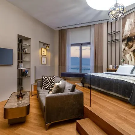 Otel Akra 5*